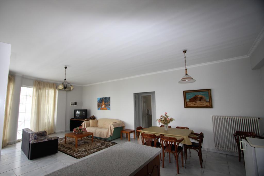 Miloi Rooms And Apartments Dış mekan fotoğraf